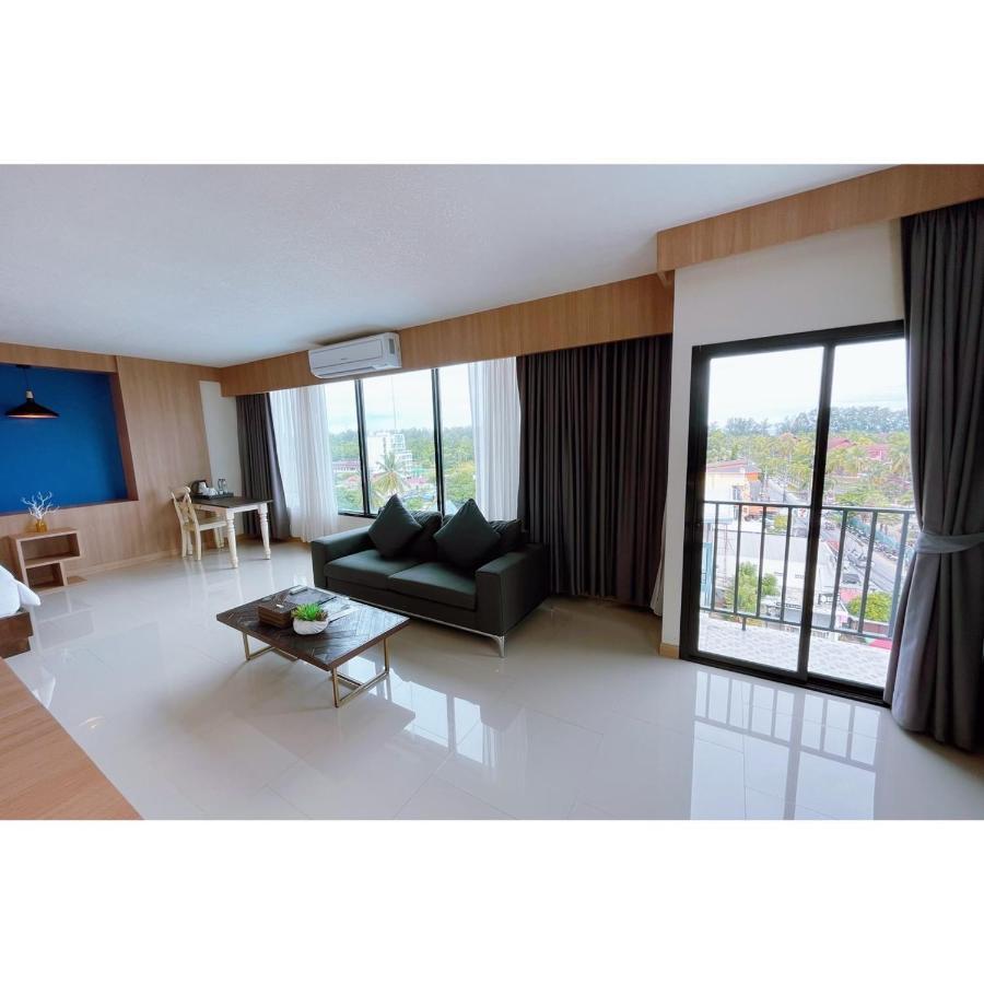 The Sixteenth Naiyang Beach Hotel Sha Plus Nai Yang Beach المظهر الخارجي الصورة